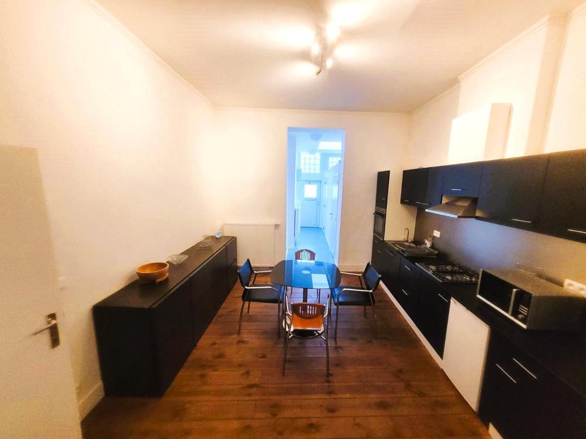 Au logement mosan Namen Buitenkant foto